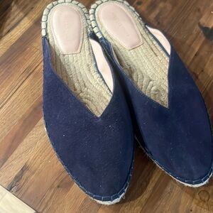 Avec les filles slip on suede sandals